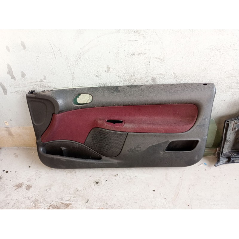 Recambio de guarnecido puerta delantera derecha para peugeot 206 hatchback (2a/c) 1.6 16v referencia OEM IAM   