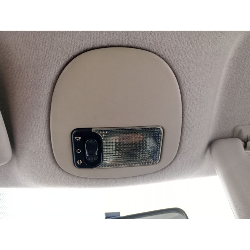 Recambio de luz interior para peugeot 206 hatchback (2a/c) 1.6 16v referencia OEM IAM   