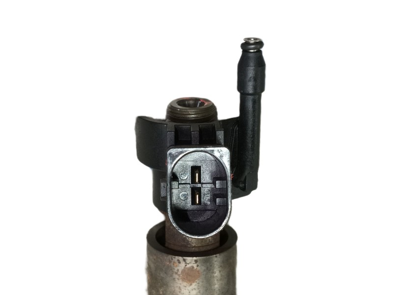 Recambio de inyector para bmw x5 (e70) 3.0d referencia OEM IAM  0445115077 