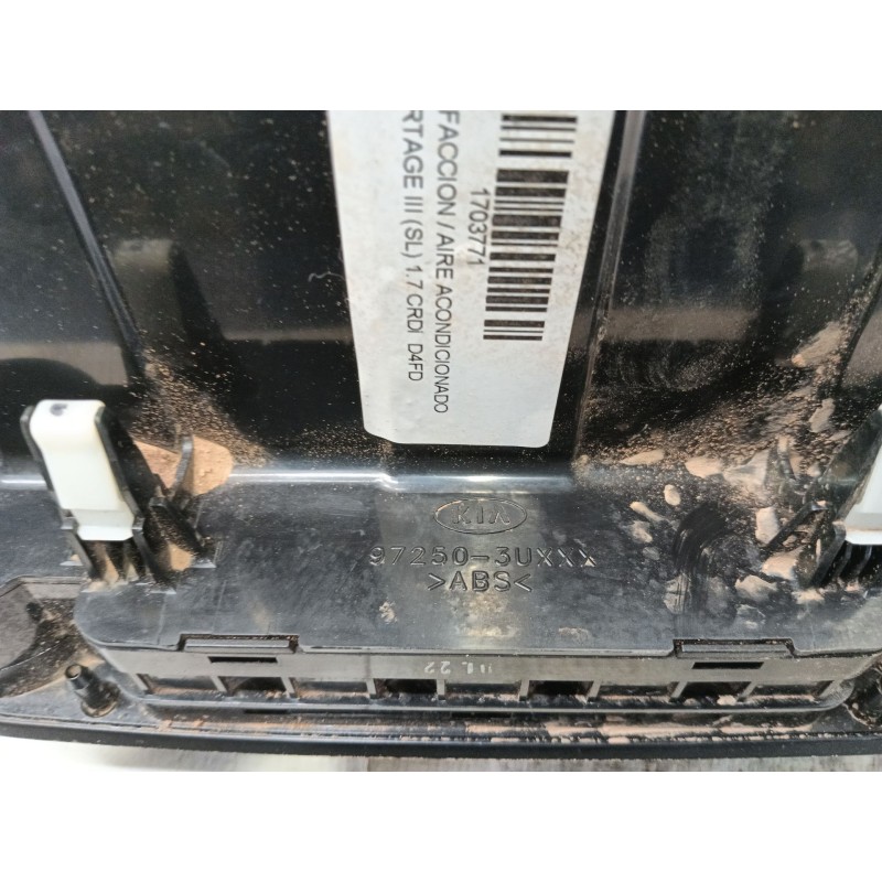 Recambio de mando calefaccion / aire acondicionado para kia sportage iii (sl) 1.7 crdi referencia OEM IAM   