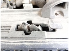 Recambio de cerradura capot para kia carens iii monospace (un) 2.0 crdi 115 referencia OEM IAM 811301D000   2