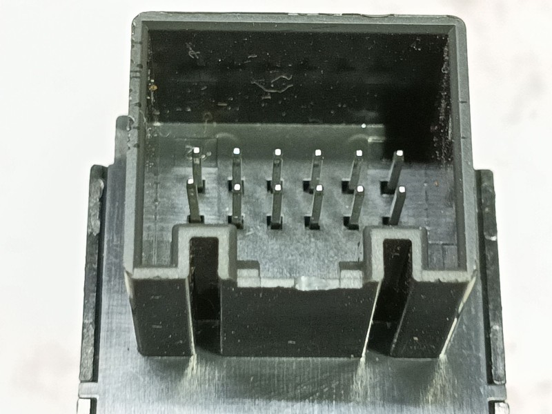 Recambio de boton freno mano para seat leon (5f1) 2.0 tdi referencia OEM IAM   