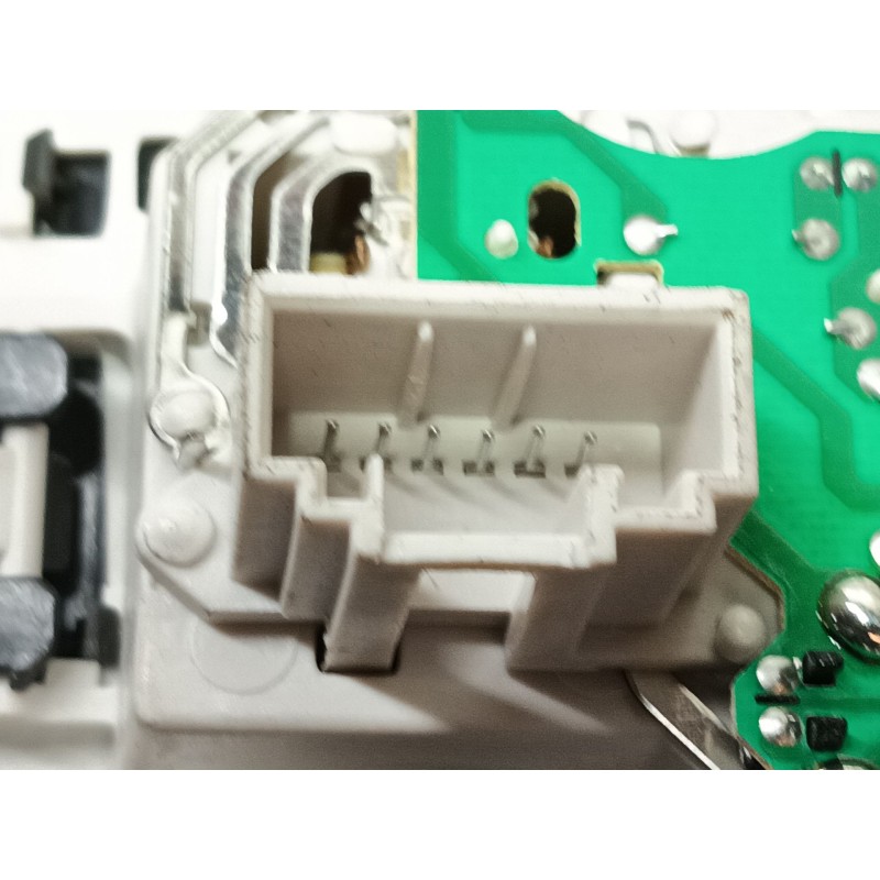 Recambio de luz interior para seat leon (5f1) 2.0 tdi referencia OEM IAM  5F0947105BA 