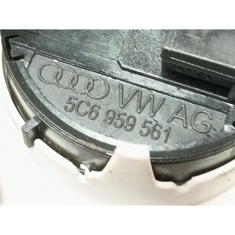 Recambio de luz interior para seat leon (5f1) 2.0 tdi referencia OEM IAM  5F0947105BA 