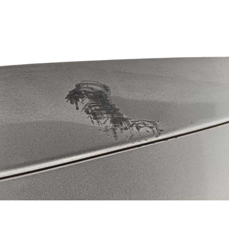 Recambio de porton trasero para toyota auris luna referencia OEM IAM COMPLETO  