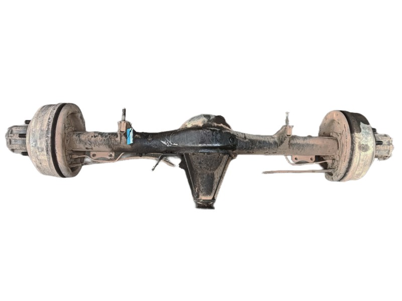 Recambio de puente trasero para nissan l-35 referencia OEM IAM   