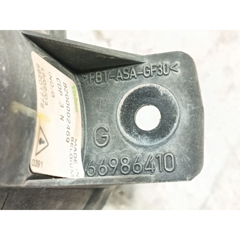 Recambio de faro antiniebla izquierdo para renault clio ii (bb_, cb_) 1.5 dci (b/cb07) referencia OEM IAM 0  