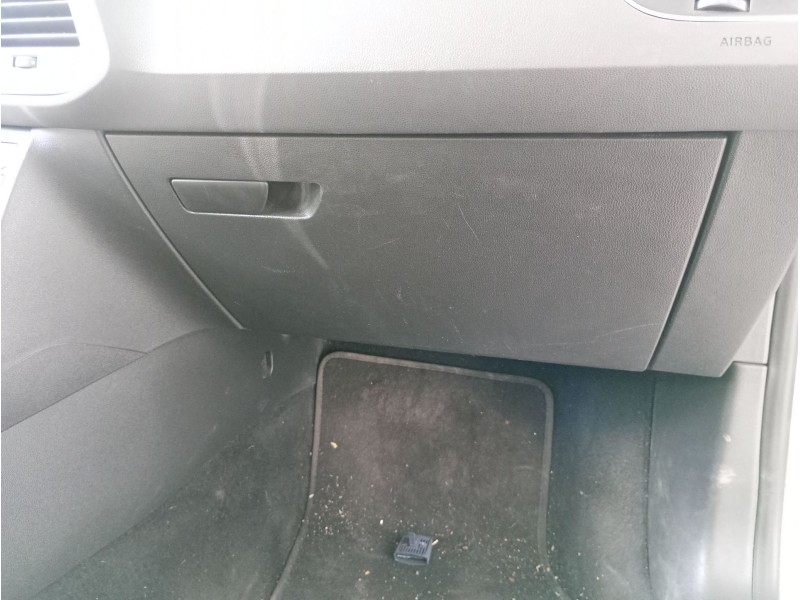 Recambio de guantera para seat leon (5f1) 1.2 tsi referencia OEM IAM   