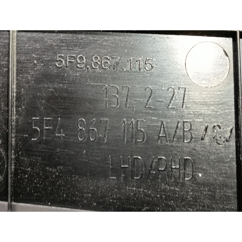 Recambio de guarnecido puerta trasera izquierda para seat leon (5f1) 2.0 tdi referencia OEM IAM  5F9867115 