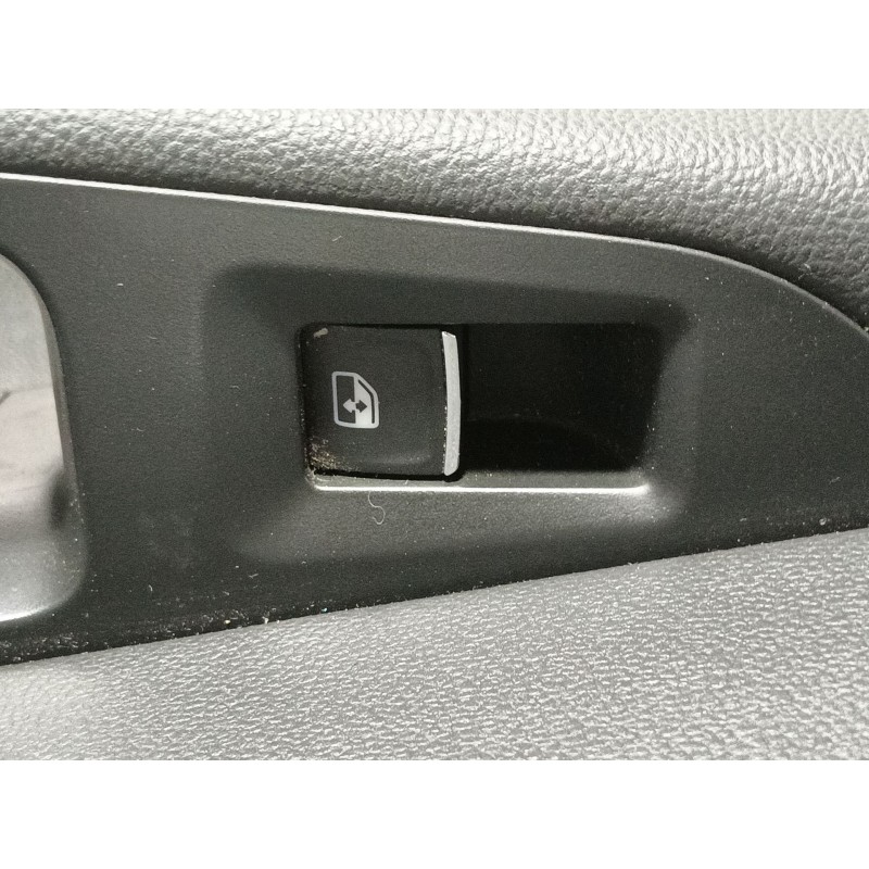 Recambio de guarnecido puerta trasera derecha para seat leon (5f1) 2.0 tdi referencia OEM IAM  5F4867116A 