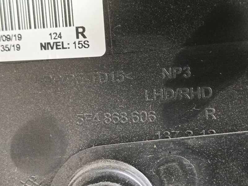 Recambio de guarnecido puerta trasera derecha para seat leon (5f1) 2.0 tdi referencia OEM IAM  5F4867116A 