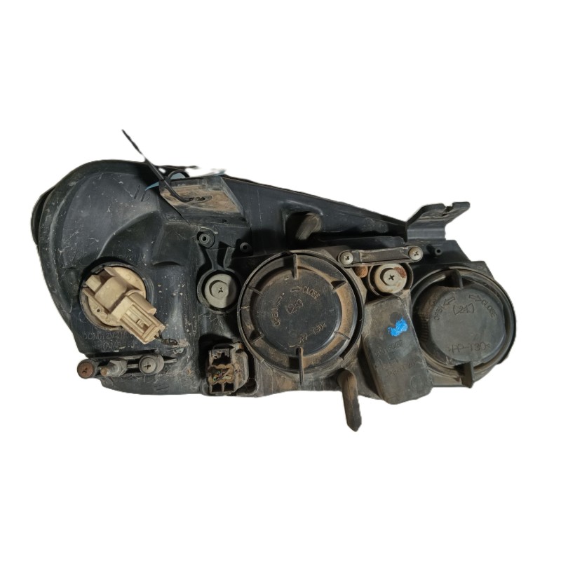 Recambio de faro izquierdo para chevrolet captiva 2.0 vcdi lt referencia OEM IAM  PARA PULIR 