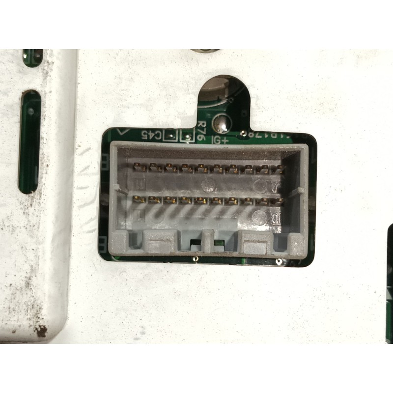 Recambio de cuadro instrumentos para ssangyong rexton 2.7 turbodiesel cat referencia OEM IAM   