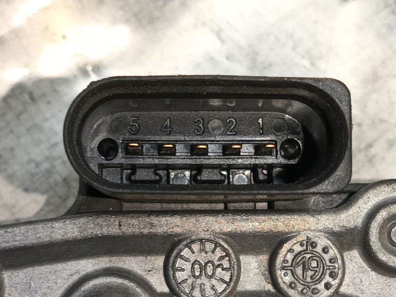 Recambio de caja mariposa para seat leon (5f1) 2.0 tdi referencia OEM IAM  5Q0253691K 