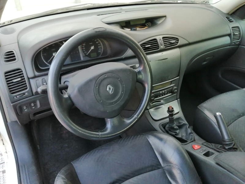 renault laguna ii (bg0/1_) del año 2003