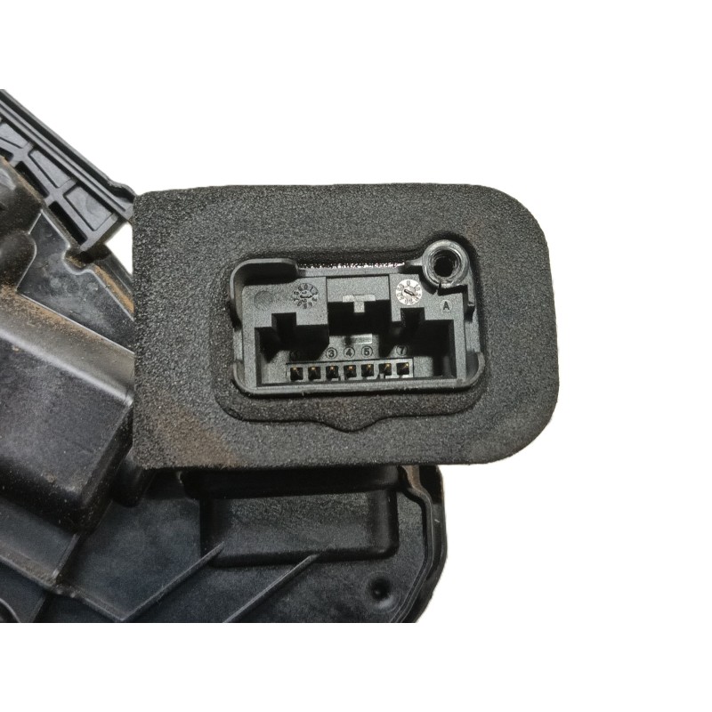 Recambio de cerradura puerta trasera derecha para seat leon (5f1) 2.0 tdi referencia OEM IAM   