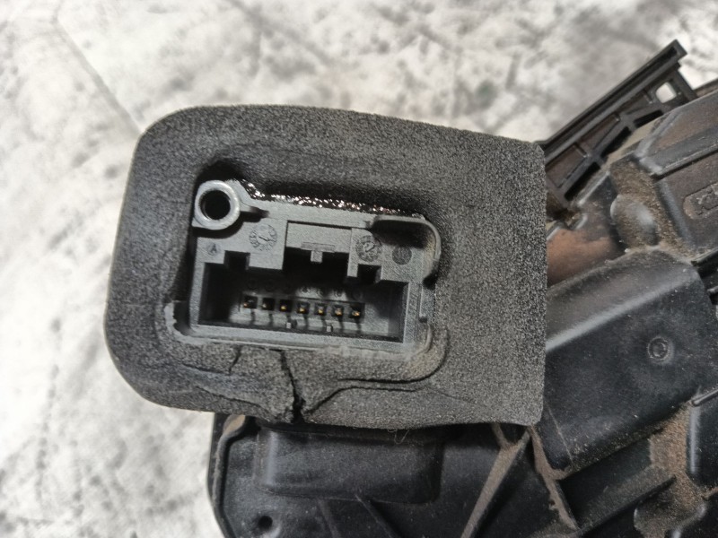 Recambio de cerradura puerta delantera izquierda para seat leon (5f1) 2.0 tdi referencia OEM IAM   