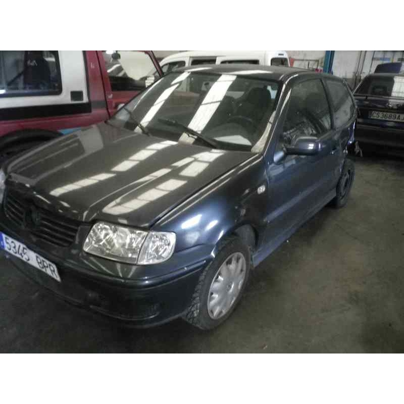VOLKSWAGEN POLO BERLINA (6N2)