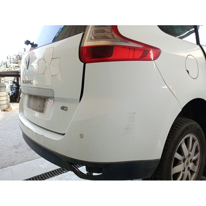 Recambio de paragolpes trasero para renault grand scénic iii (jz0/1_) 1.9 dci referencia OEM IAM   