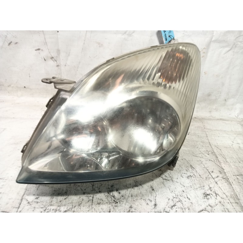 Recambio de faro izquierdo para toyota corolla (e12) 2.0 d-4d sol berlina referencia OEM IAM   