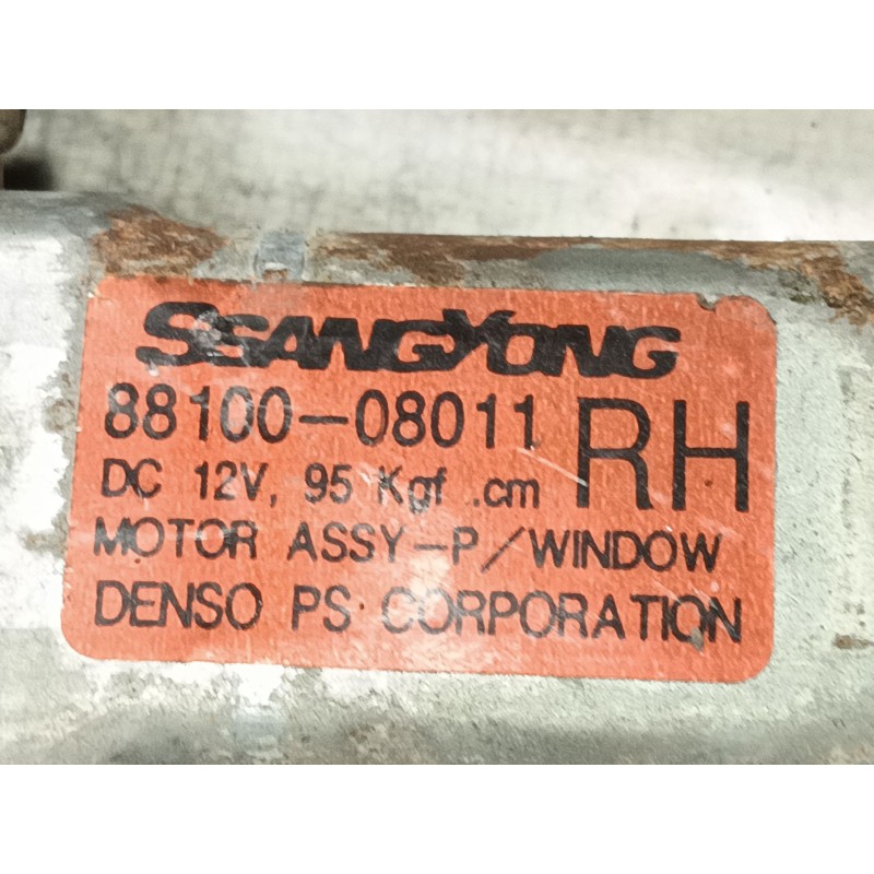 Recambio de elevalunas trasero derecho para ssangyong rexton 2.7 turbodiesel cat referencia OEM IAM   