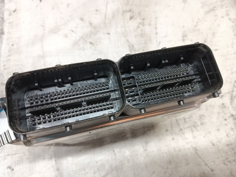 Recambio de centralita motor uce para seat leon (5f1) 2.0 tdi referencia OEM IAM  04L907309P 