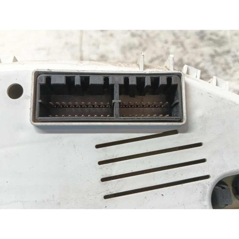 Recambio de cuadro instrumentos para kia carens iii monospace (un) 2.0 crdi 140 referencia OEM IAM   