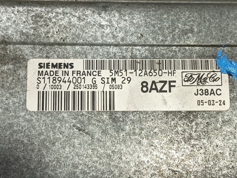 Recambio de centralita motor uce para ford focus berlina (cap) trend referencia OEM IAM  5M5112A650HF 