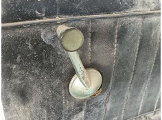 Recambio de puerta delantera derecha para seat 132 (132a) 1.8 referencia OEM IAM COMPLETA   2