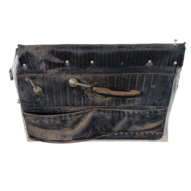 Recambio de puerta delantera derecha para seat 132 (132a) 1.8 referencia OEM IAM COMPLETA  