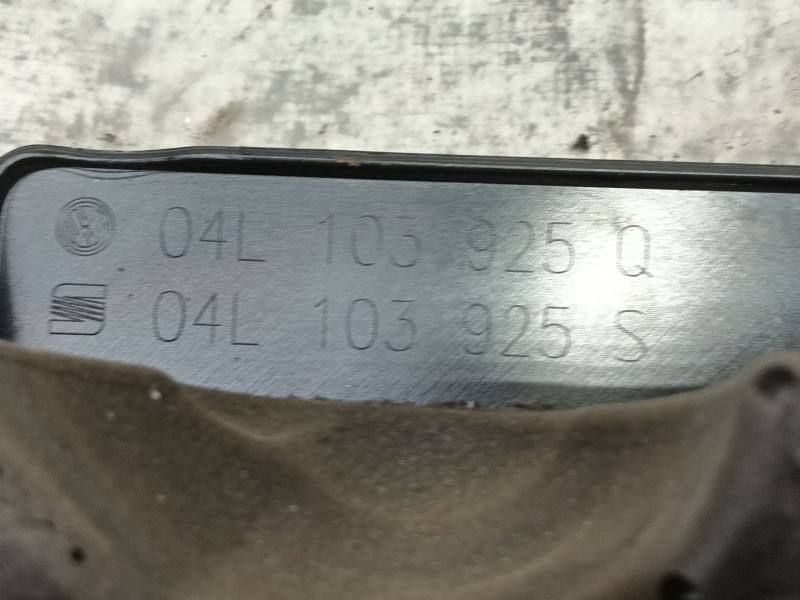 Recambio de tapa motor para seat leon (5f1) 2.0 tdi referencia OEM IAM   