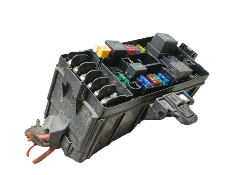 Recambio de caja reles / fusibles para seat leon (5f1) 2.0 tdi referencia OEM IAM   