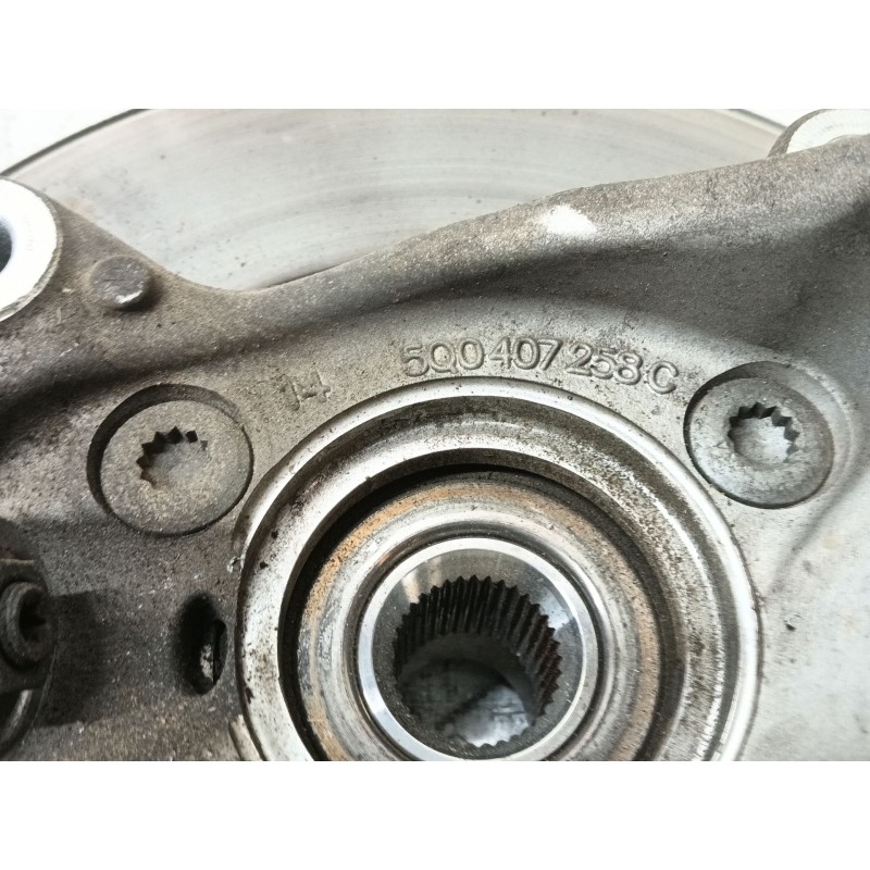 Recambio de mangueta delantera derecha para seat leon (5f1) 2.0 tdi referencia OEM IAM   