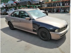 BMW 5 (E39)