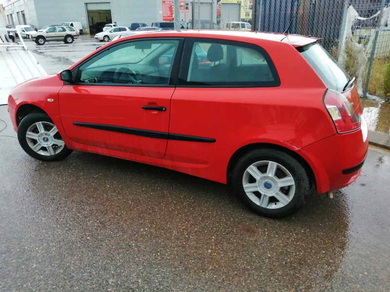 fiat stilo (192_) del año 2004