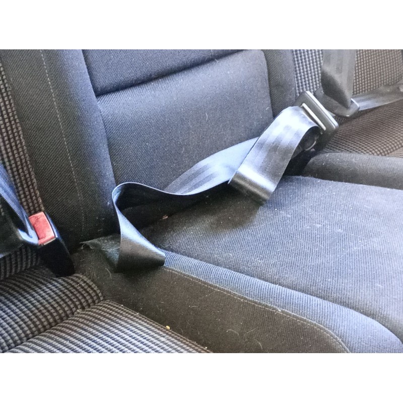 Recambio de cinturon seguridad trasero central para volkswagen golf iv (1j1) 1.9 tdi referencia OEM IAM   