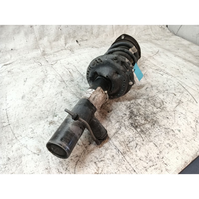 Recambio de amortiguador delantero derecho para seat leon (5f1) 2.0 tdi referencia OEM IAM   