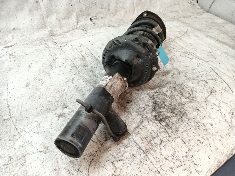Recambio de amortiguador delantero derecho para seat leon (5f1) 2.0 tdi referencia OEM IAM   