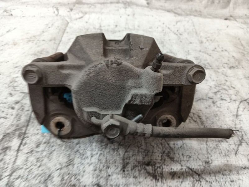 Recambio de pinza freno delantera derecha para toyota prius plus (_w4_) 1.8 hybrid (zvw40w, zvw41w) referencia OEM IAM   