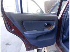 Recambio de guarnecido puerta trasera izquierda para hyundai elantra iii (xd) 2.0 referencia OEM IAM   