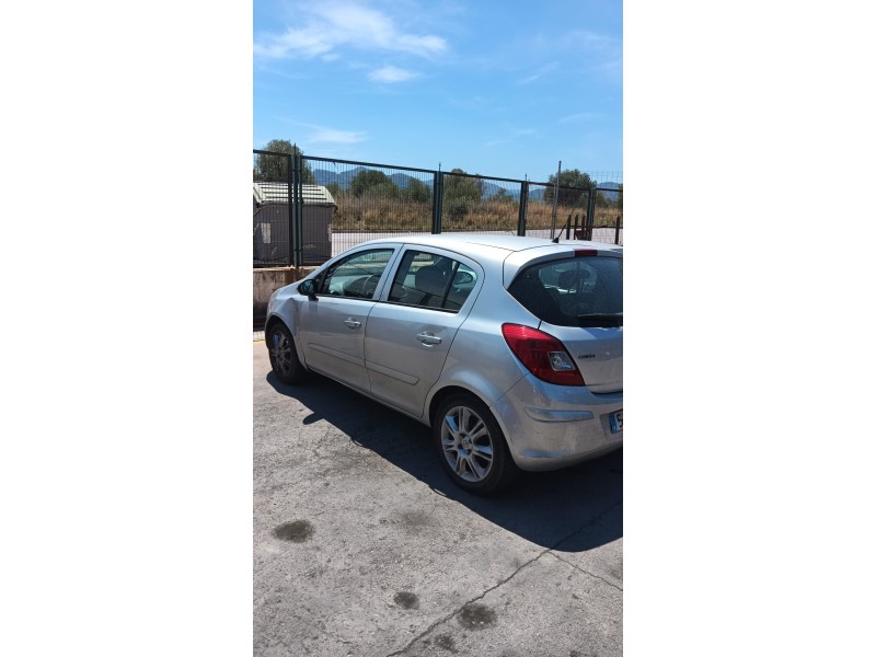 opel corsa d (s07) del año 2007