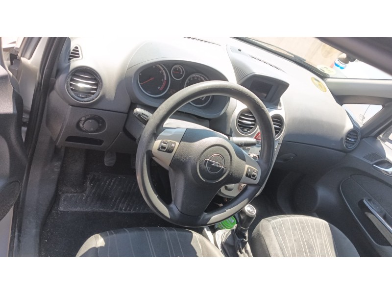 opel corsa d (s07) del año 2007
