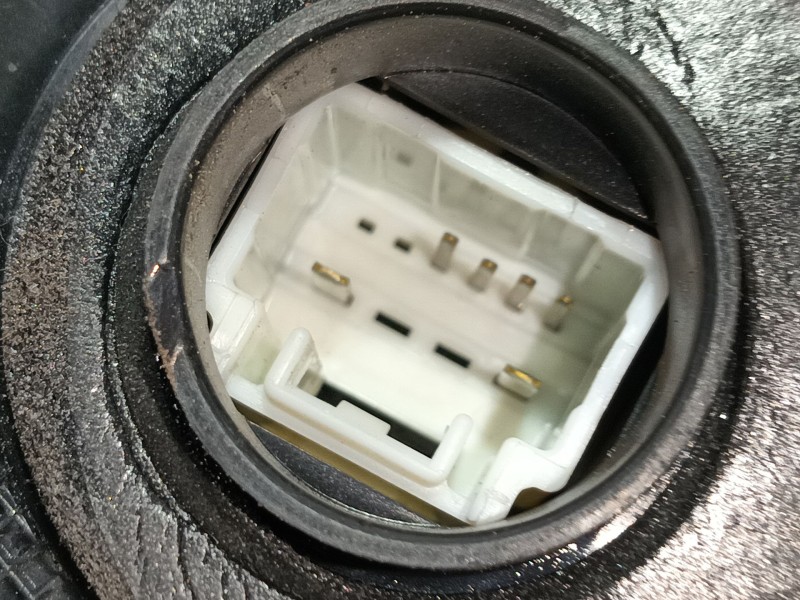 Recambio de cerradura puerta delantera izquierda para toyota prius plus (_w4_) 1.8 hybrid (zvw40w, zvw41w) referencia OEM IAM   