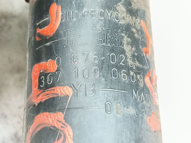 Recambio de amortiguador delantero derecho para renault clio iii authentique referencia OEM IAM  8200676026 