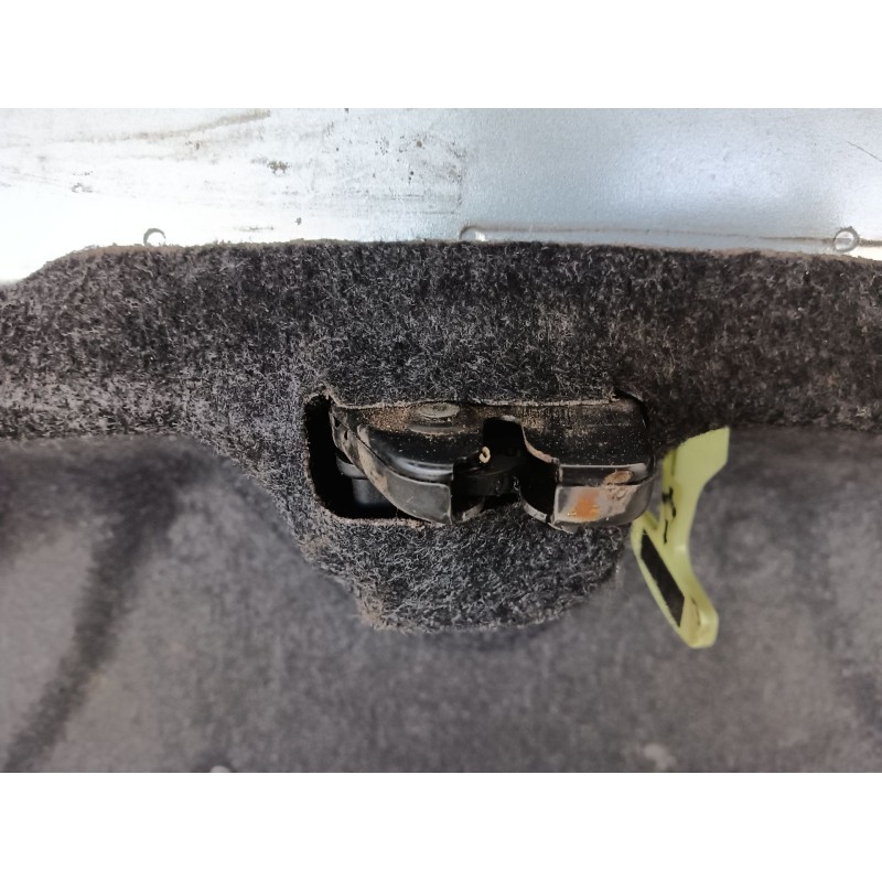 Recambio de porton trasero para chrysler sebring (js) 2.0 crd referencia OEM IAM COMPLETO  