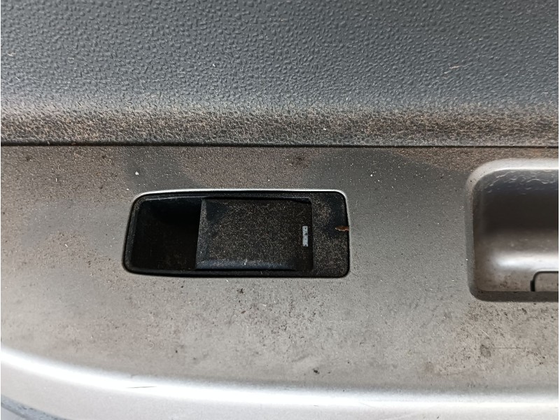 Recambio de puerta trasera derecha para chrysler sebring (js) 2.0 crd referencia OEM IAM COMPLETA  