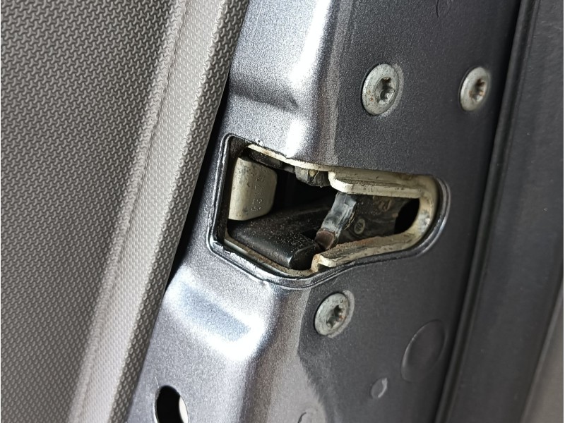 Recambio de puerta trasera derecha para chrysler sebring (js) 2.0 crd referencia OEM IAM COMPLETA  