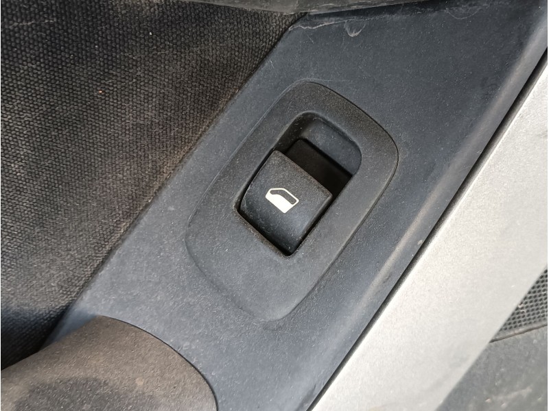 Recambio de puerta trasera izquierda para citroën c4 grand picasso exclusive referencia OEM IAM COMPLETA  