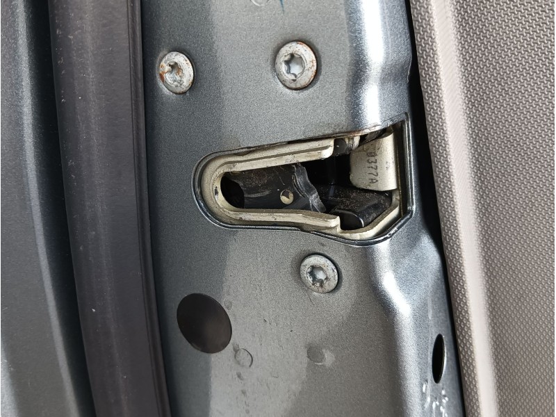 Recambio de puerta trasera izquierda para chrysler sebring (js) 2.0 crd referencia OEM IAM COMPLETA  