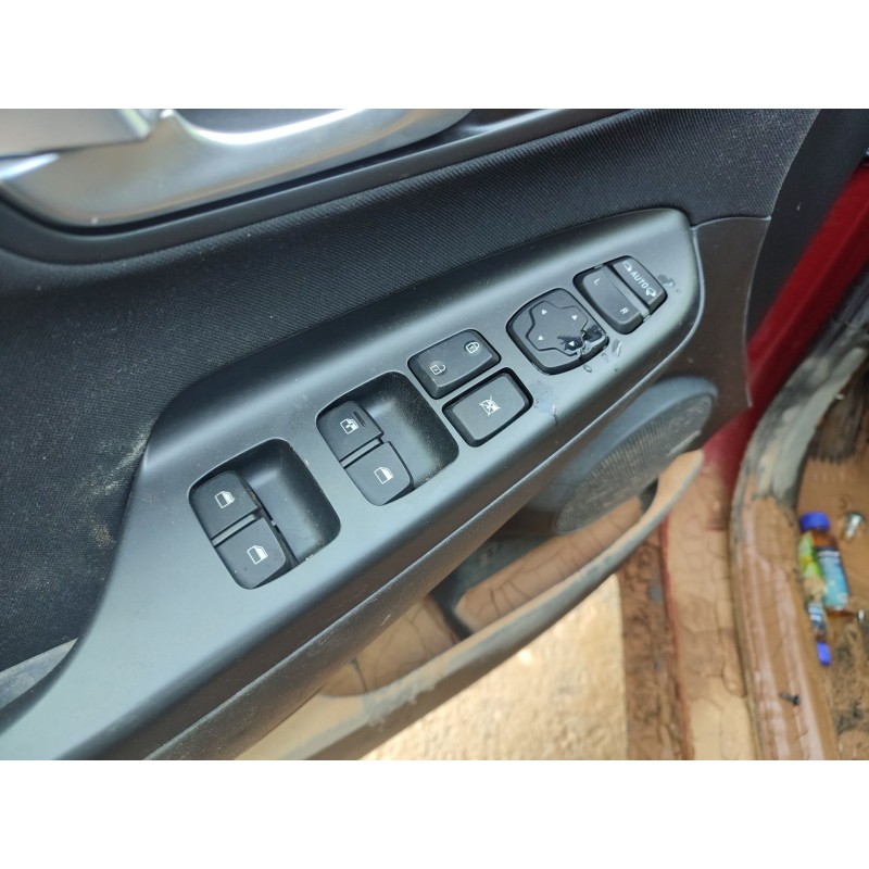 Recambio de mando elevalunas delantero izquierdo para hyundai kona (os, ose, osi) 1.6 gdi hybrid referencia OEM IAM   